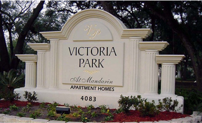 Condo Building Signs for Wellington FL