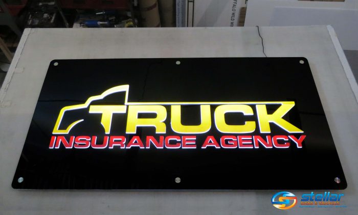 illuminated lobby signs in West Palm Beach FL