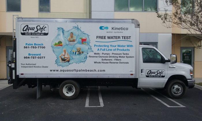 14-foot box truck graphics in West Palm Beach FL
